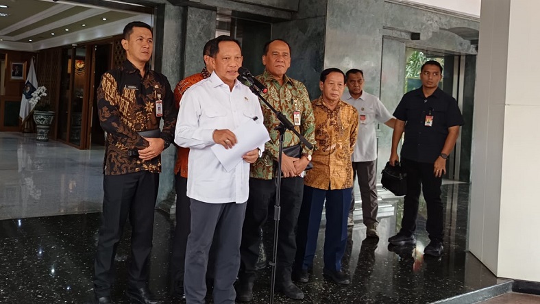 Mendagri Ungkap Pelantikan Kepala Daerah Mundur dari Jadwal, Bukan 6 Februari