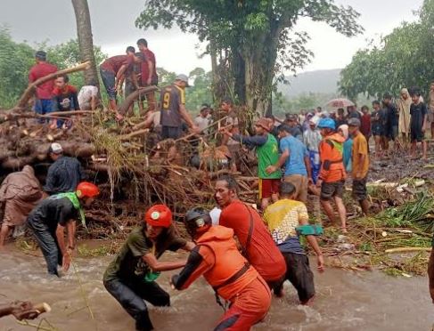 Korban Tewas Banjir Bandang di Bima Bertambah jadi 3 Orang, 5 Masih Hilang