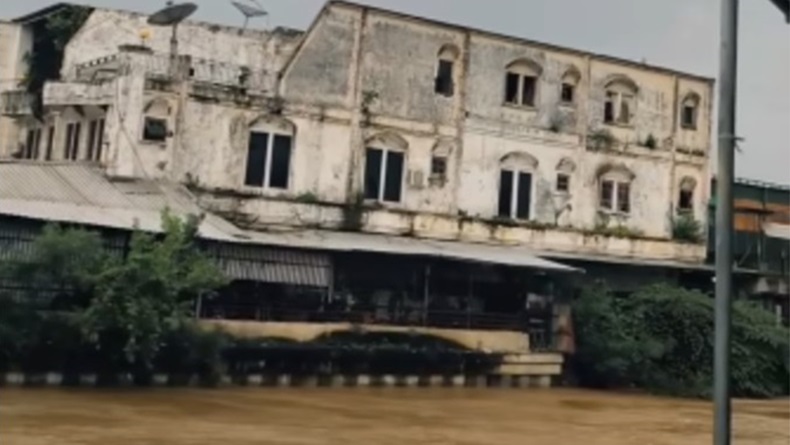 Banjir Bandang di Bima NTB, 6 Orang Hilang dan 7 Rumah Warga Hanyut