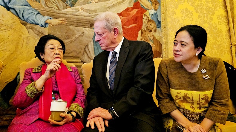 Momen Megawati dan Al Gore Bahas Kebakaran Besar Los Angeles di Vatikan