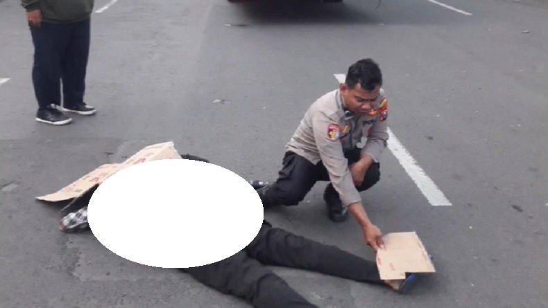 Kecelakaan di Simpang Tiga Terminal Joyoboyo, Pejalan Kaki Tewas Ditabrak Bus Suroboyo