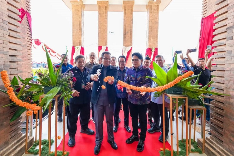 Sekretaris MA Resmikan Gedung Kantor Pengadilan Negeri Badung