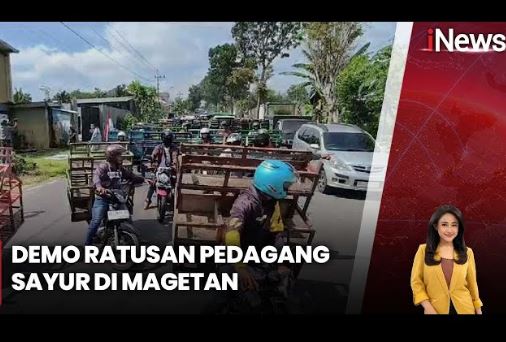 Ribuan Pedagang Sayur Keliling Demo di PN Magetan, Tuntut 2 Rekannya Dibebaskan