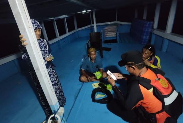 KM Nuraila Terombang-ambing di Laut Selayar, Begini Nasib 18 Penumpang