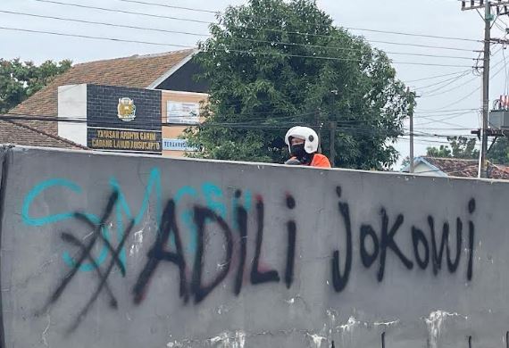 Vandalisme Adili Jokowi Meluas hingga ke Jogja, Polisi Gercep Cari Pelaku