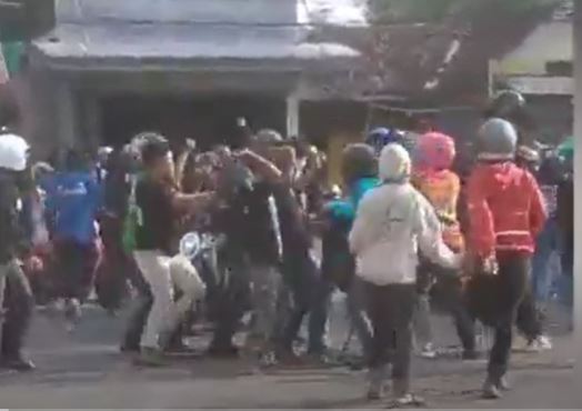 Konvoi Pesilat Serang Pengendara Motor di Jombang, 2 Orang Luka-Luka