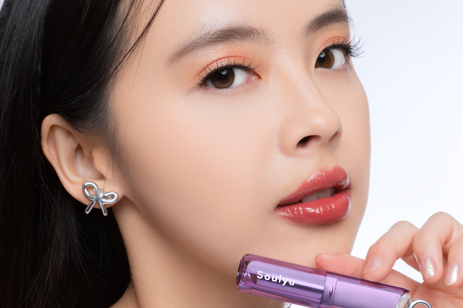 Daily Lip Care Routine untuk Bibir Lembut dan Juicy, Begini Caranya!