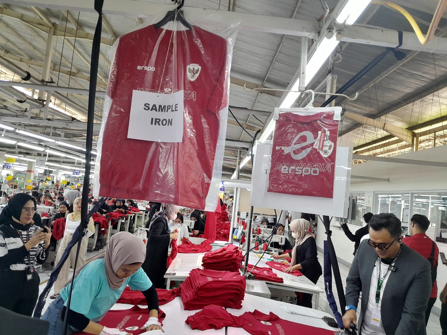 Siap-Siap! Puluhan Ribu Jersey Timnas Indonesia Siap Dipasarkan