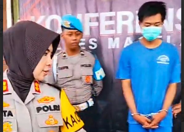 Tampang Polisi Gadungan Rampas Belasan HP Pelajar di Magelang, Begini Modusnya