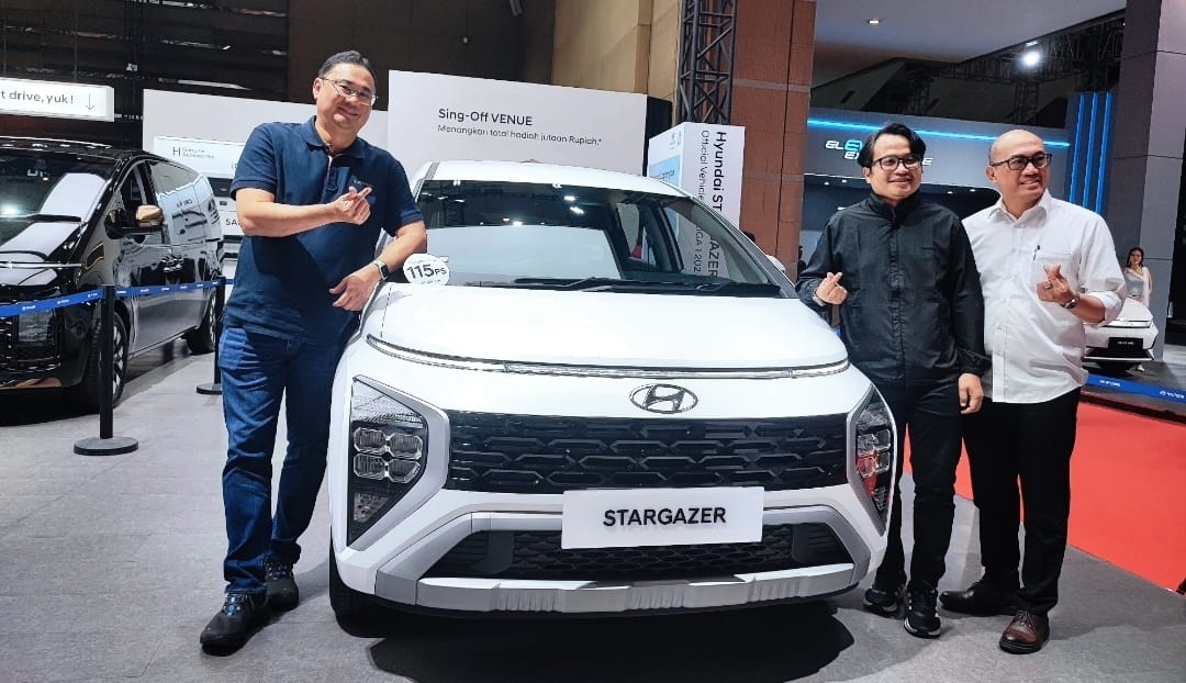 Hyundai Stargazer Essential Tech Melantai di IIMS 2025, Bisa Pantau Mobil dari Jarak Jauh