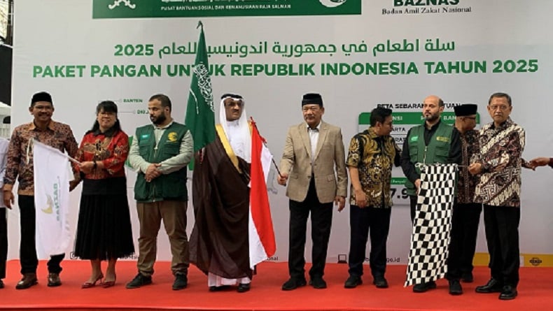 Jelang Ramadan, Raja Salman Bagikan 7.911 Paket Pangan untuk Warga Indonesia