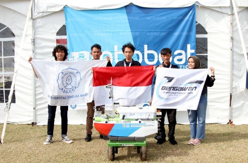 Tim Roboboat UNS Siap Berlaga di Kontes Robot Internasional, Hadapi 30 Kampus termasuk MIT