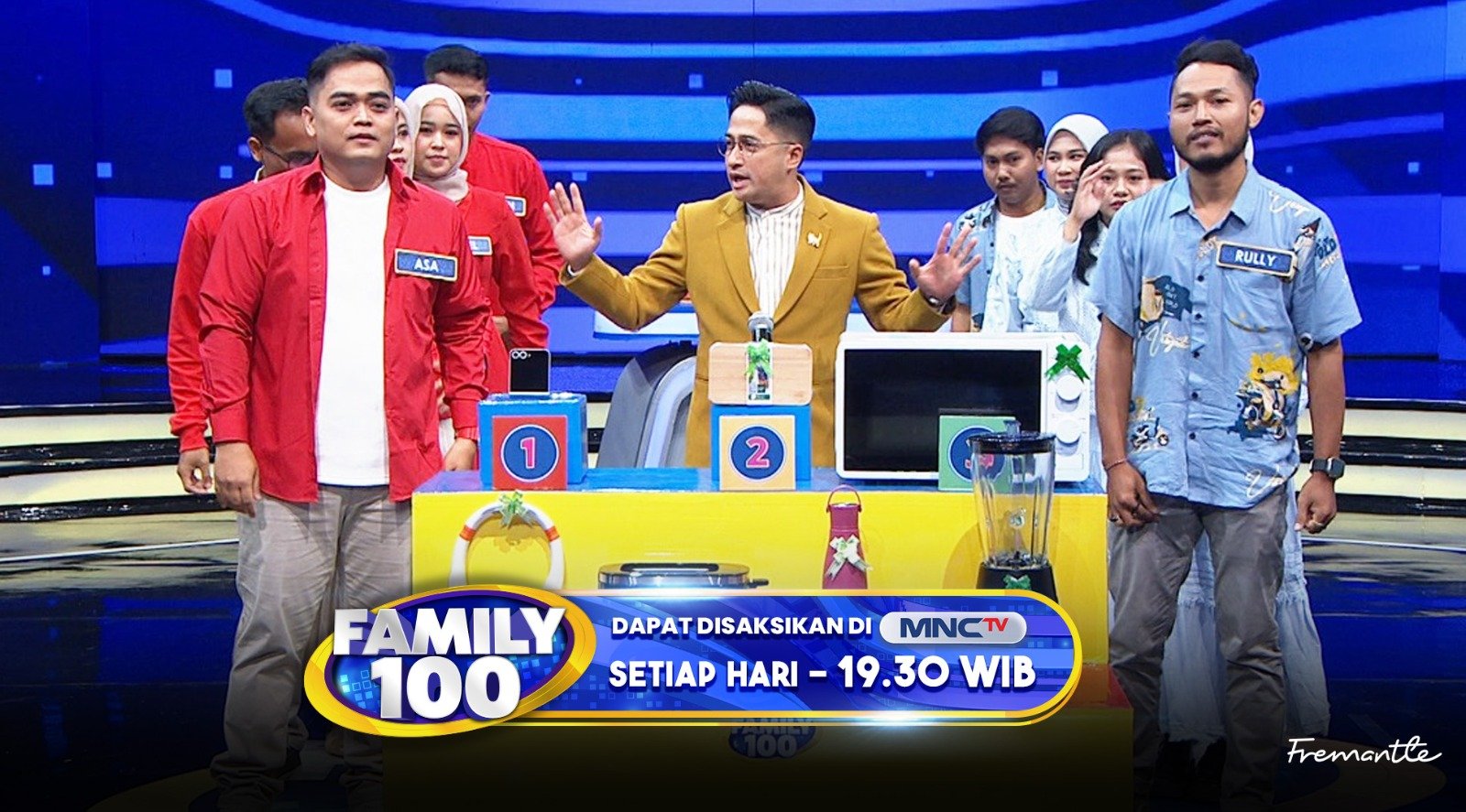 Banyak Jawaban yang Tidak Disangka dan Penuh Tawa, Saksikan Family 100 di MNCTV   