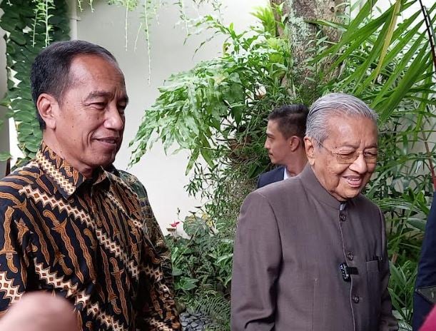 Mantan PM Malaysia Mahathir Mohamad Kunjungi Jokowi di Solo, Ini yang Dibahas