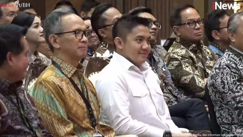 Ekspresi Mayor Teddy Ditegur Prabowo karena Tak Undang Jokowi di Peluncuran Bank Emas