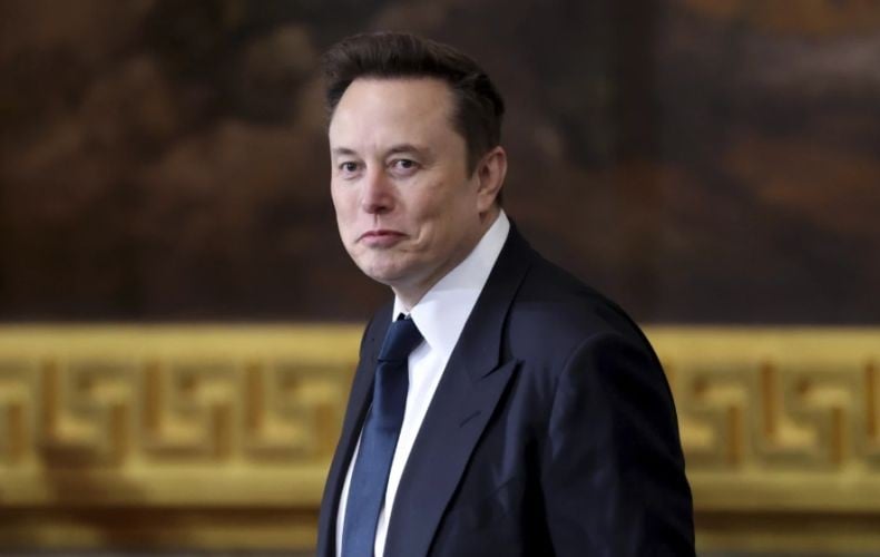 Elon Musk: Amerika Bakal Bangkrut!