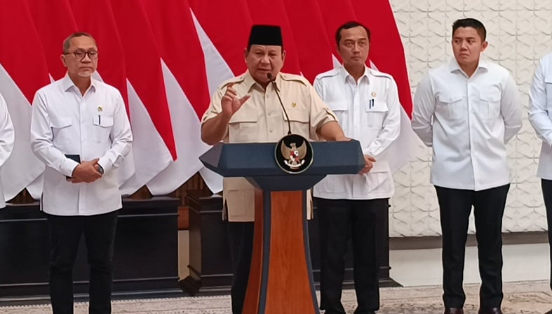 Prabowo Pastikan Harga Tiket Pesawat dan Tarif Tol Turun jelang Nyepi-Lebaran