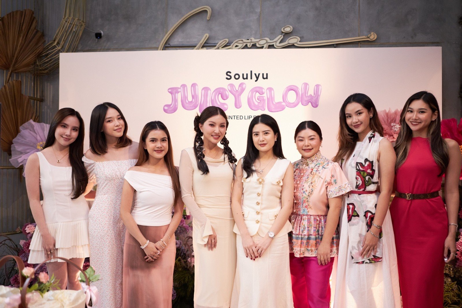 Valencia Tanoesoedibjo Perkenalkan Soulyu Juicy Glow Lip Balm dengan Package Eksklusif