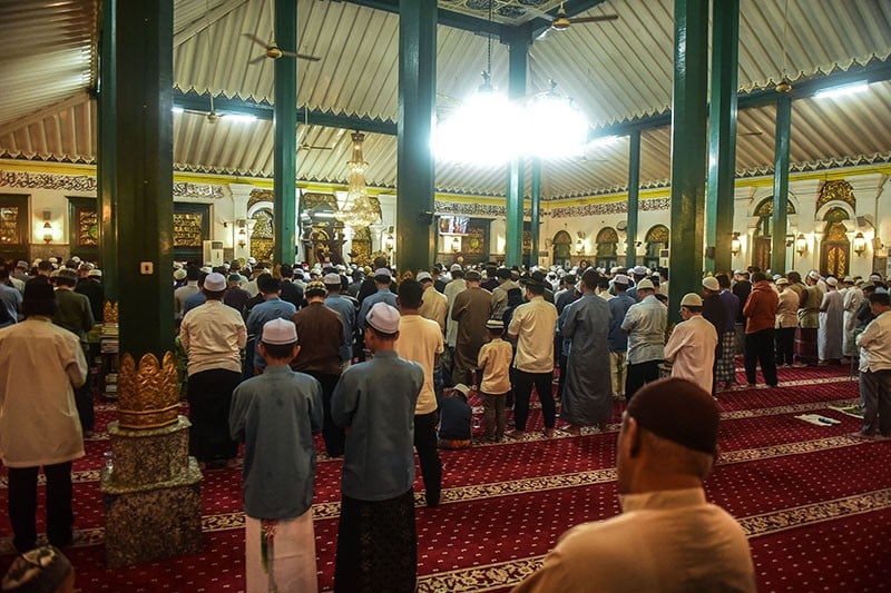 Tata Cara Shalat Tarawih 4 Rakaat 1 Salam, Simak Penjelasan Para Ulama