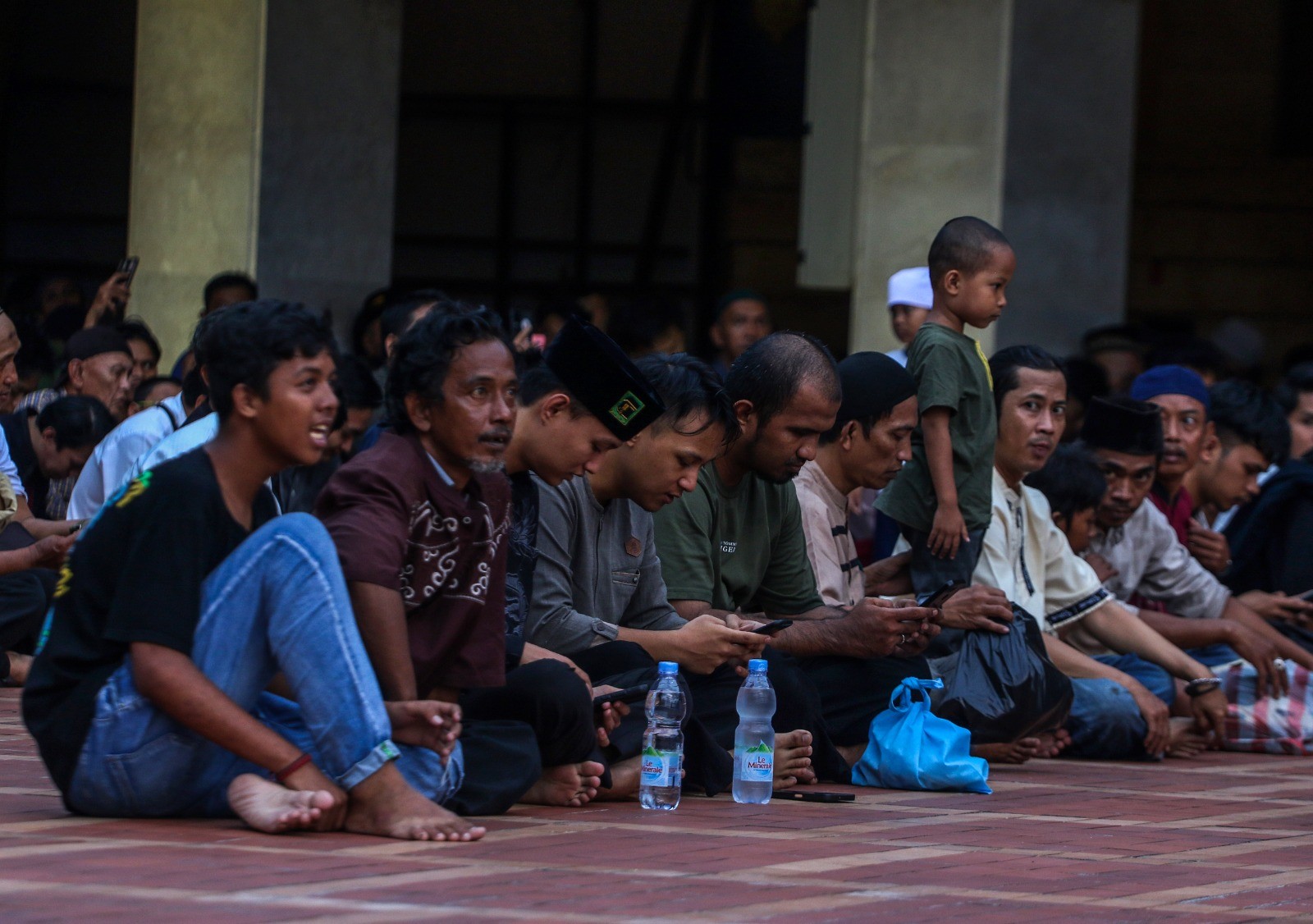 10 Pantun Ajakan Bukber yang Seru dan Bikin Kompak