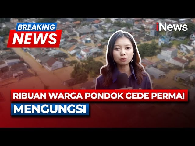 Warga Pondok Gede Permai Bertahan di Lantai Dua Akibat Banjir 4 Meter