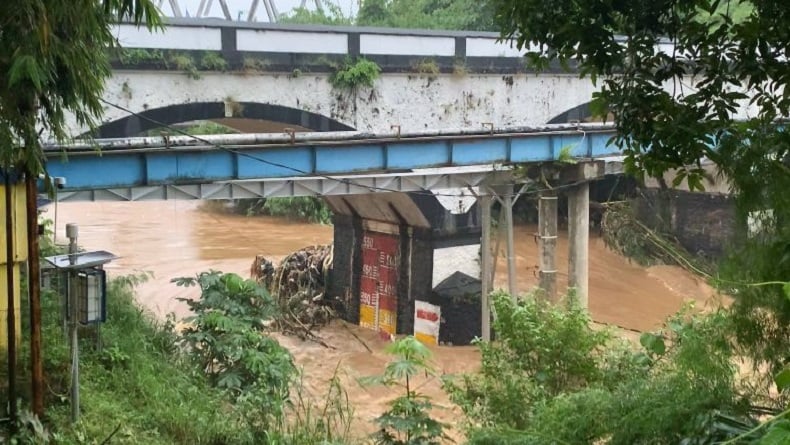 Pos Pemantau Air Depok Siaga 1, Waspada Banjir di Jakarta