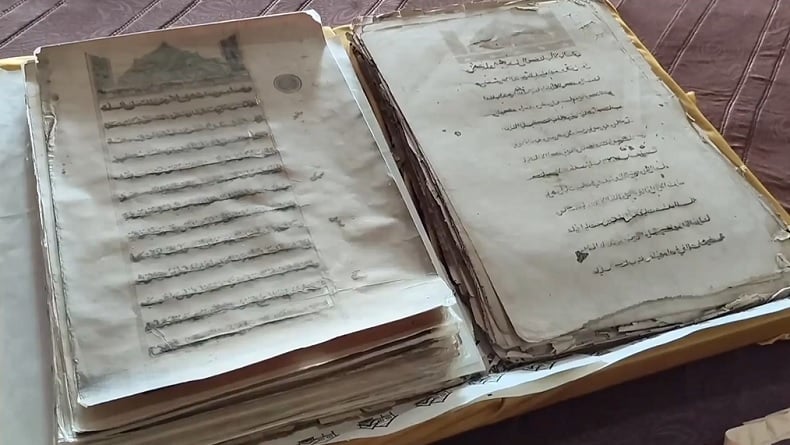 Keunikan Alquran 400 Tahun di Gowa, Ditulis Gunakan Tinta Berbahan Biji Mangga dan Tanah Liat