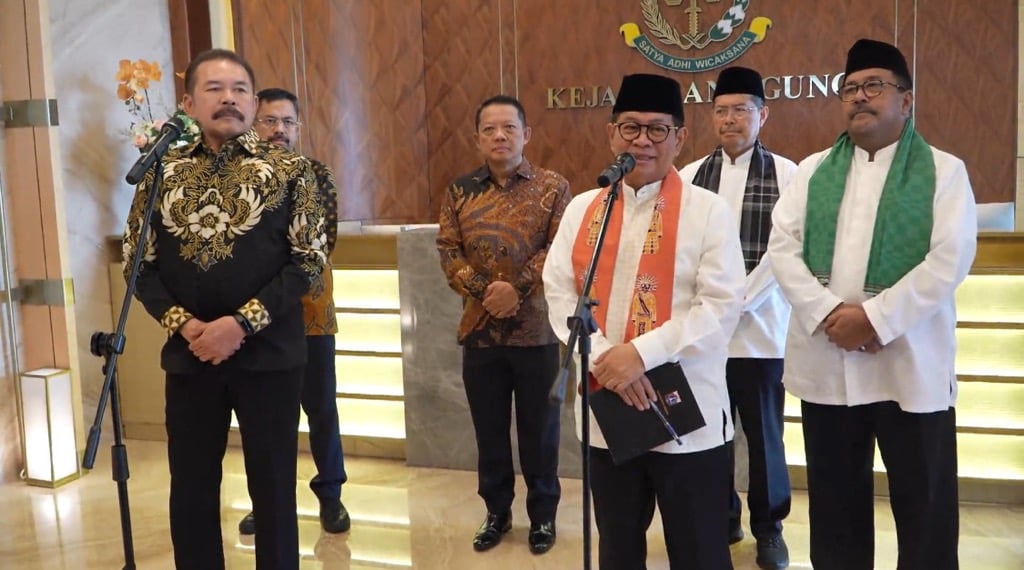 Pramono-Rano Temui Jaksa Agung, Minta Kawal Program Pemprov Jakarta