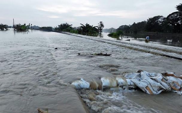 Banjir Jalur Kereta Api di Grobogan, 3 KA Dialihkan ke Selatan dan 2 Dibatalkan