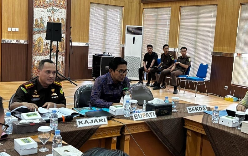 Bupati Badung Gelar Diskusi bersama Kejari, Pastikan Legalitas Bantuan Hari Raya