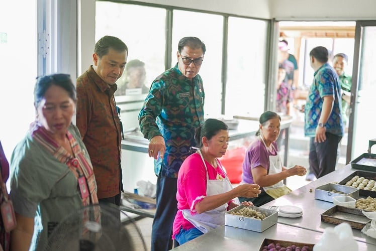 Diskop UKMP Badung Kunjungi Sentra IKM Amerta Jaya Sading