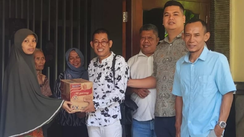 Peduli Sesama, Anggota DPRD Lombok Barat dari Partai Perindo Bantu Pasien Tumor Kaki