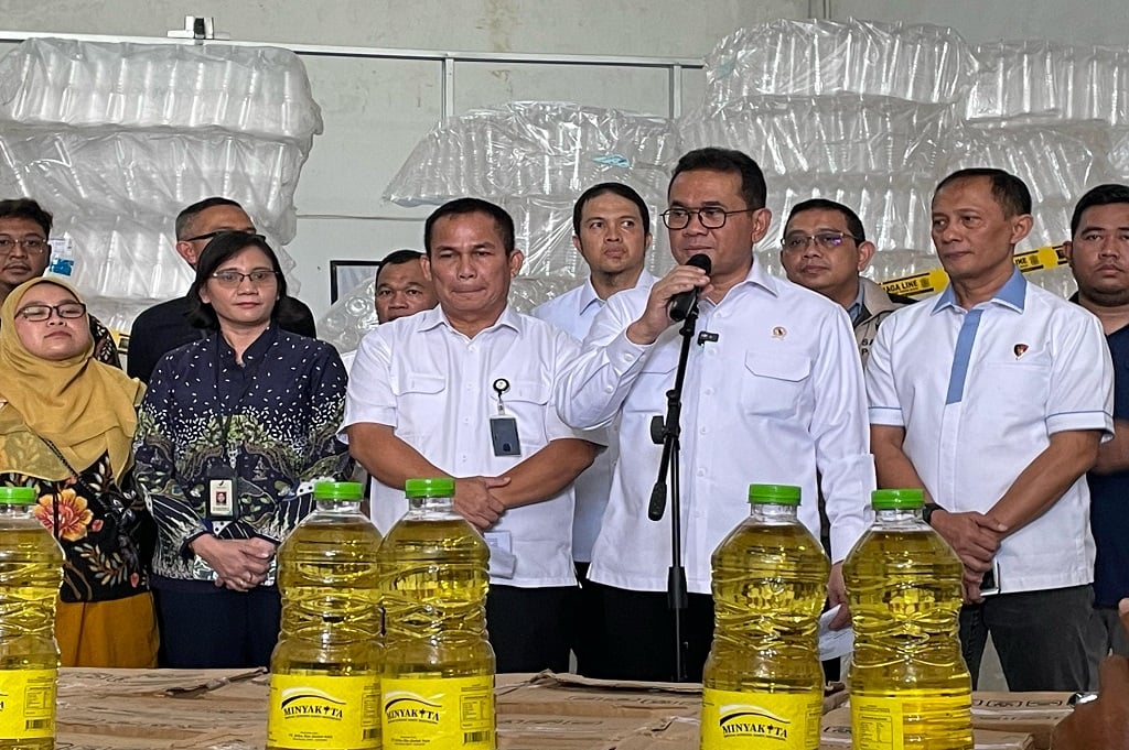 Kemendag Tutup Pabrik Minyakita yang Sunat Takaran di Karawang