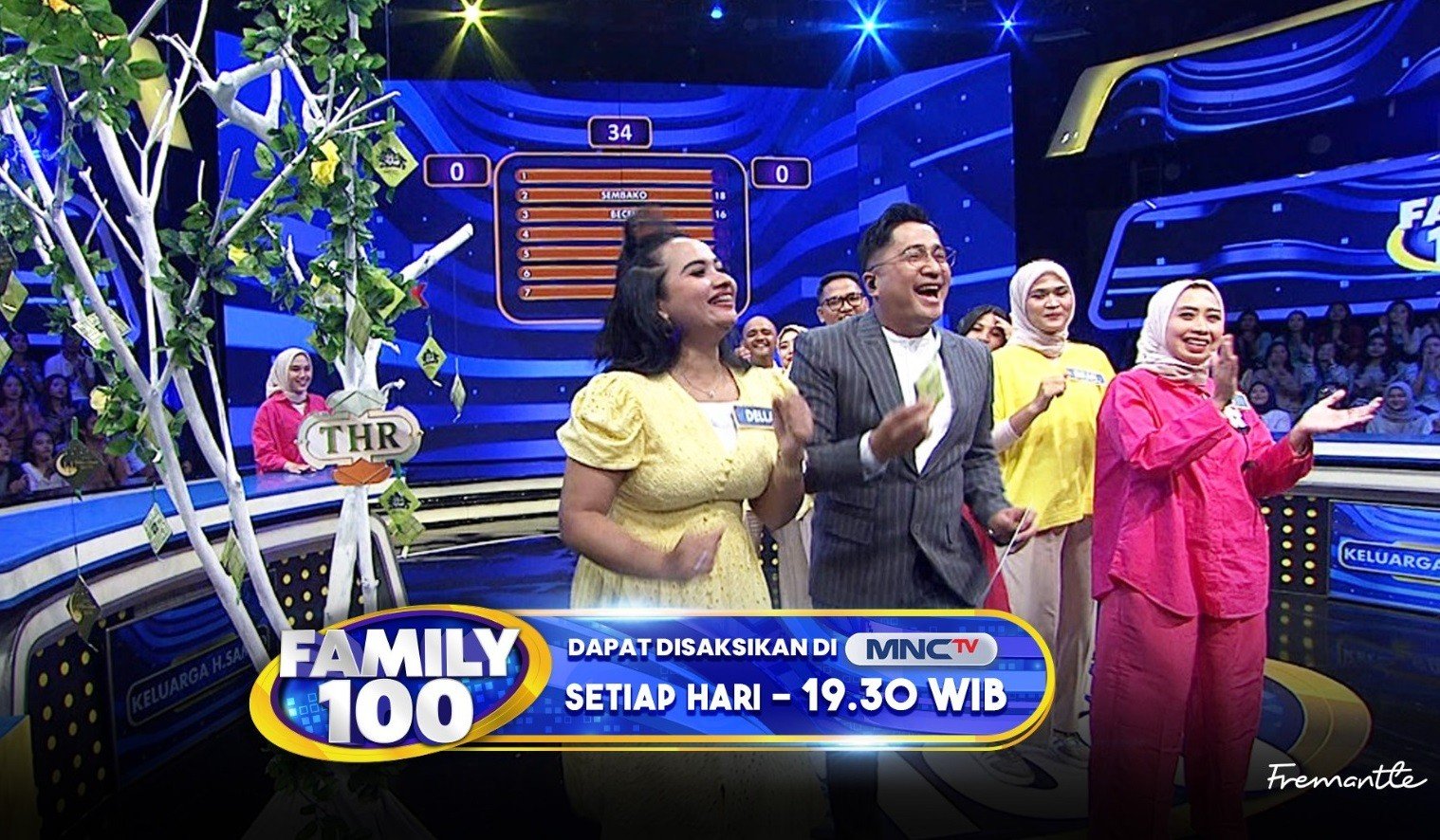 Irfan Hakim Bagi-Bagi THR, Saksikan Keseruan Family 100 di MNCTV