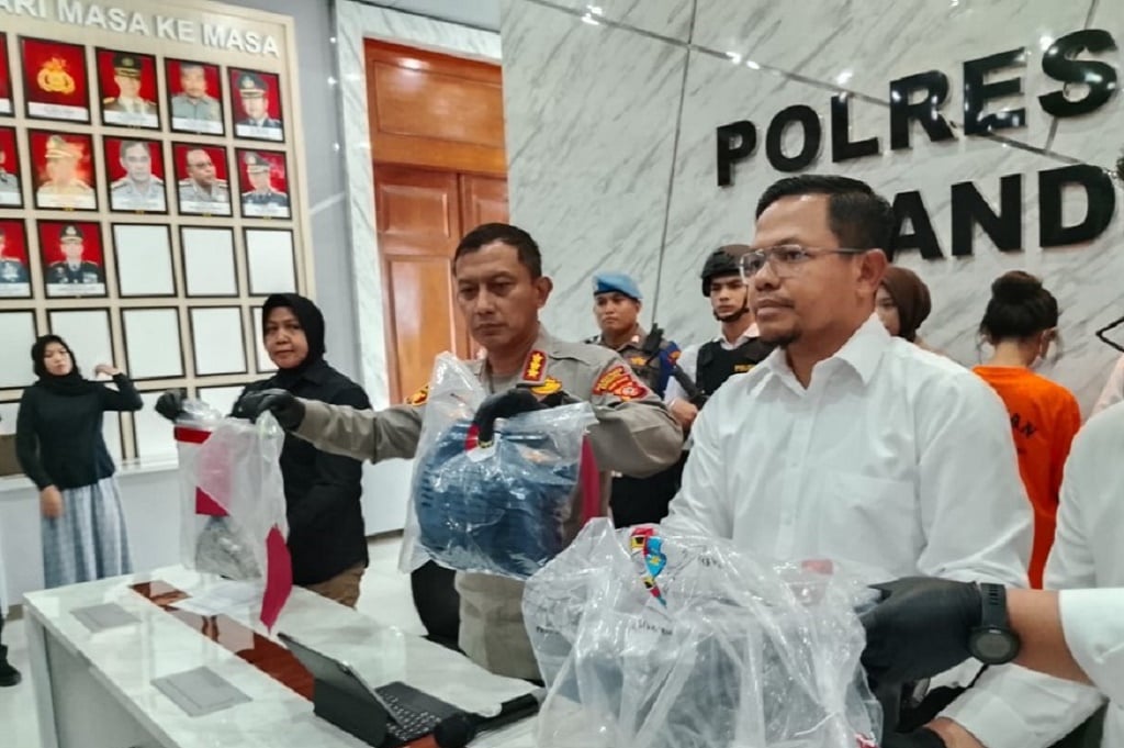 Motif Perempuan di Bandung Bunuh Kekasih Sesama Perempuan gegara Tak Mau Tukar Pasangan