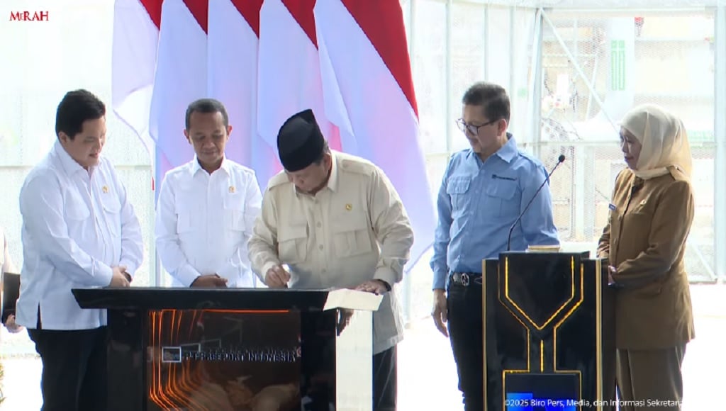 Prabowo Resmikan Smelter Emas Freeport di Gresik Senilai Rp10 Triliun