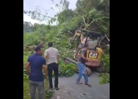 Jalinsum Tarutung-Sipirok Putus Imbas Gempa M 5,5 di Tapanuli Utara M, 1 Orang Tewas