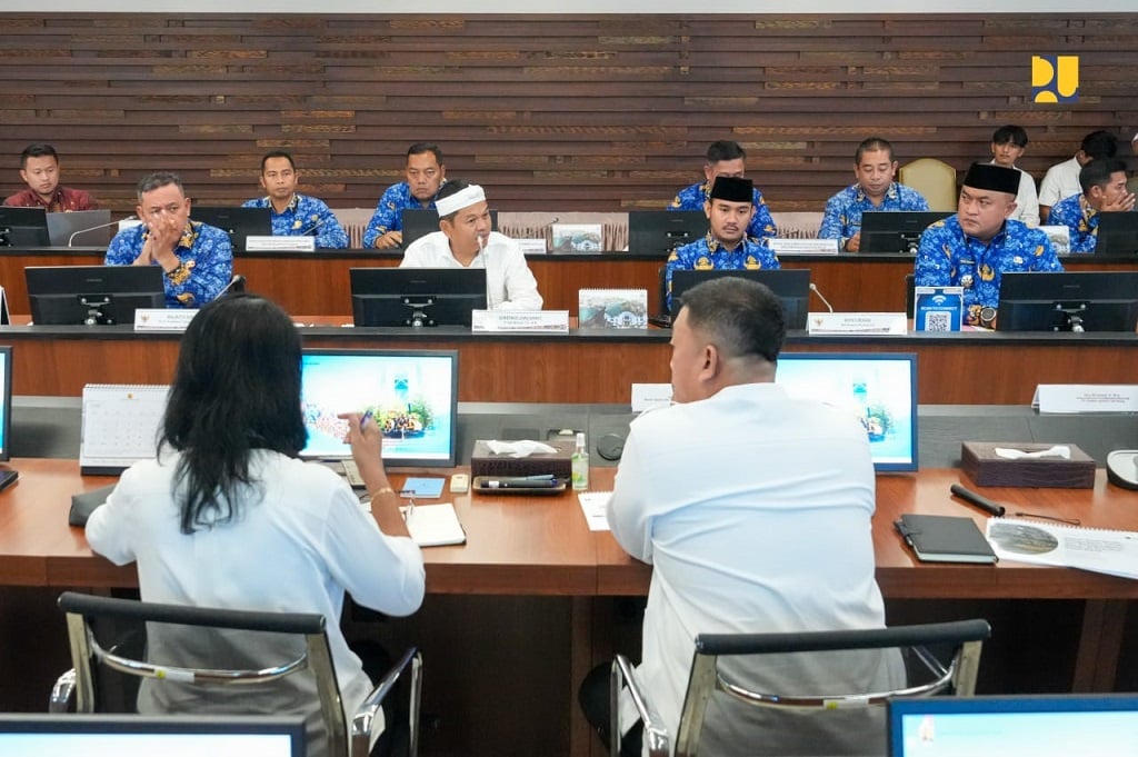 Penanggulangan Banjir, Kementerian ATR dan Pemprov Jabar Sepakat Tertibkan Permukiman Pinggir Sungai