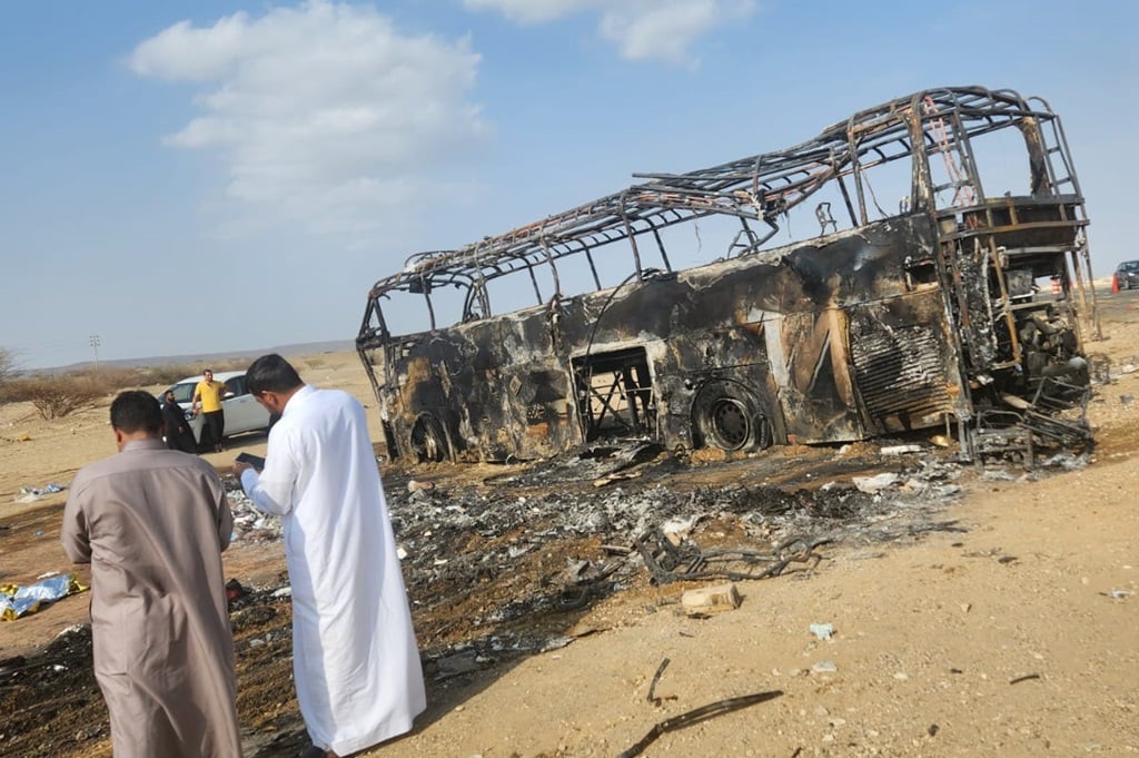 Penampakan Bus Jemaah Umrah yang Terbakar Tewaskan 6 WNI di Saudi