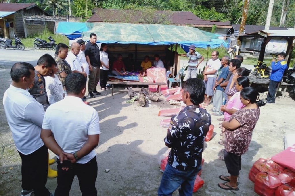 Peduli Korban Gempa Taput, Anggota DPRD dari Partai Perindo Erwin Simamora Kawal Bantuan