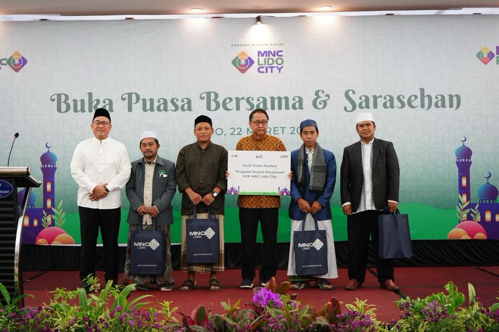 Dewan Nasional KEK, Apresiasi Kegiatan Bukber KEK MNC Lido City Bersama Masyarakat