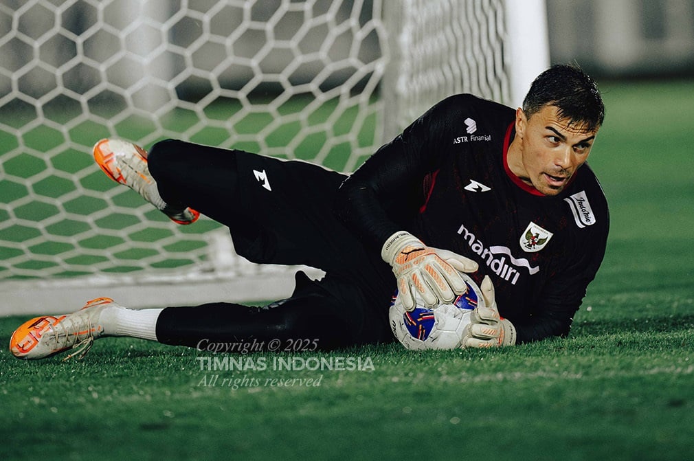Siapa Kiper Timnas Indonesia Vs China? Paes Dicoret, Audero Kelelahan