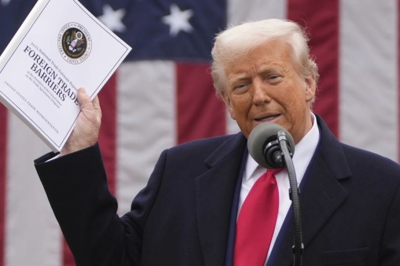 Airlangga Ungkap Kabar Terbaru Negosiasi Tarif Impor Trump: AS Apresiasi 