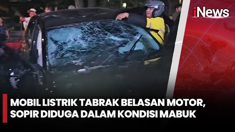 Detik-Detik Mencekam Mobil Listrik Tabrak Puluhan Motor di Sunter, Sopir Diduga Mabuk