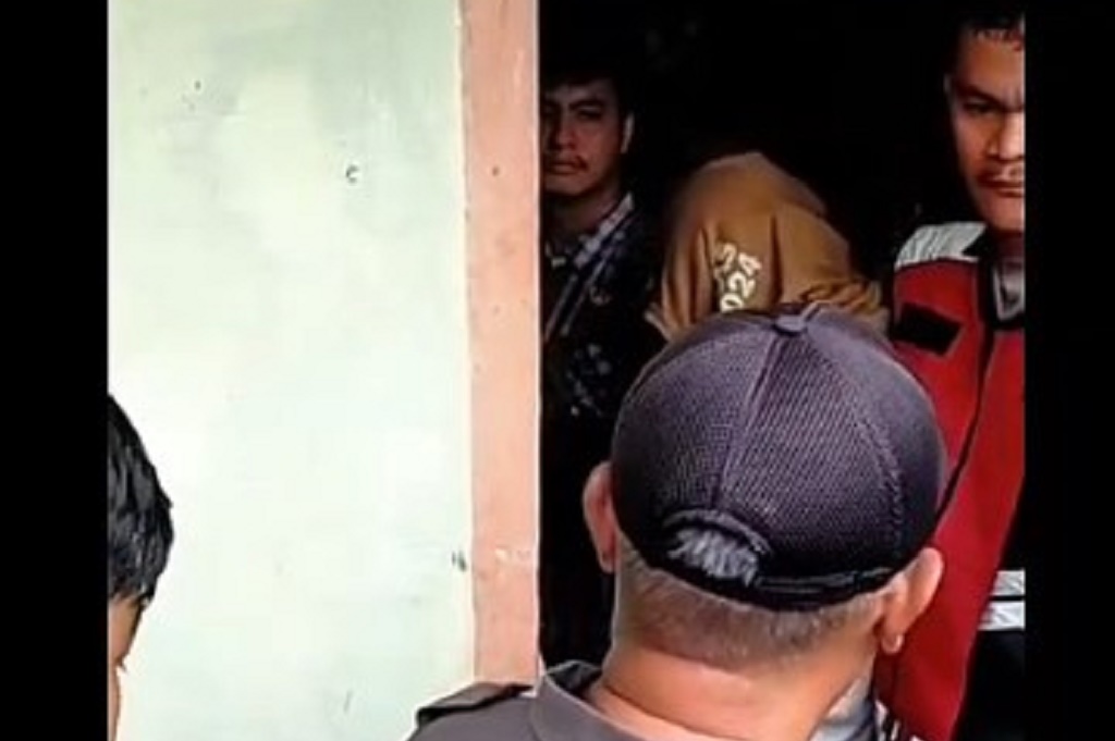 Viral Istri Sah Gerebek Oknum Anggota KPU Nias Barat dengan Selingkuhan di Kamar Kos