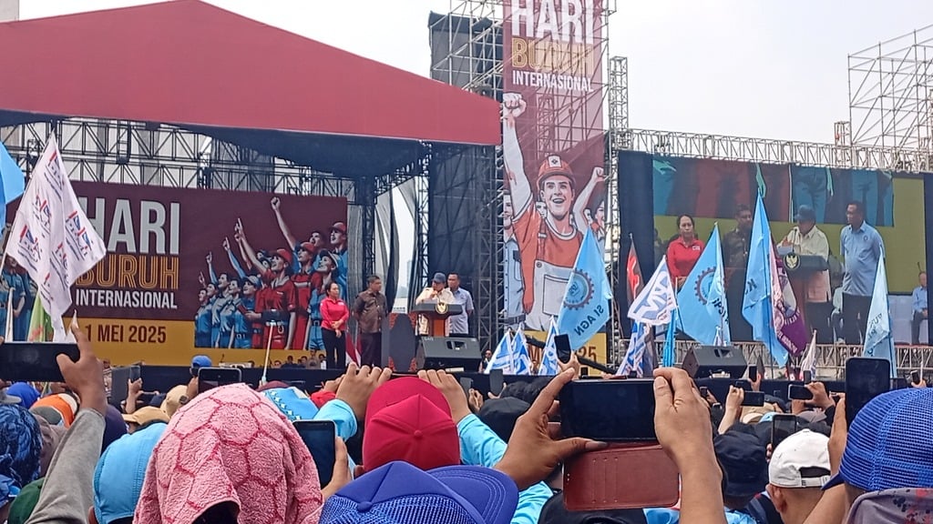 Prabowo di Depan Ribuan Buruh: 5 Kali Pilpres 4 Kali Kalah, Terima Kasih Selalu Dukung Saya