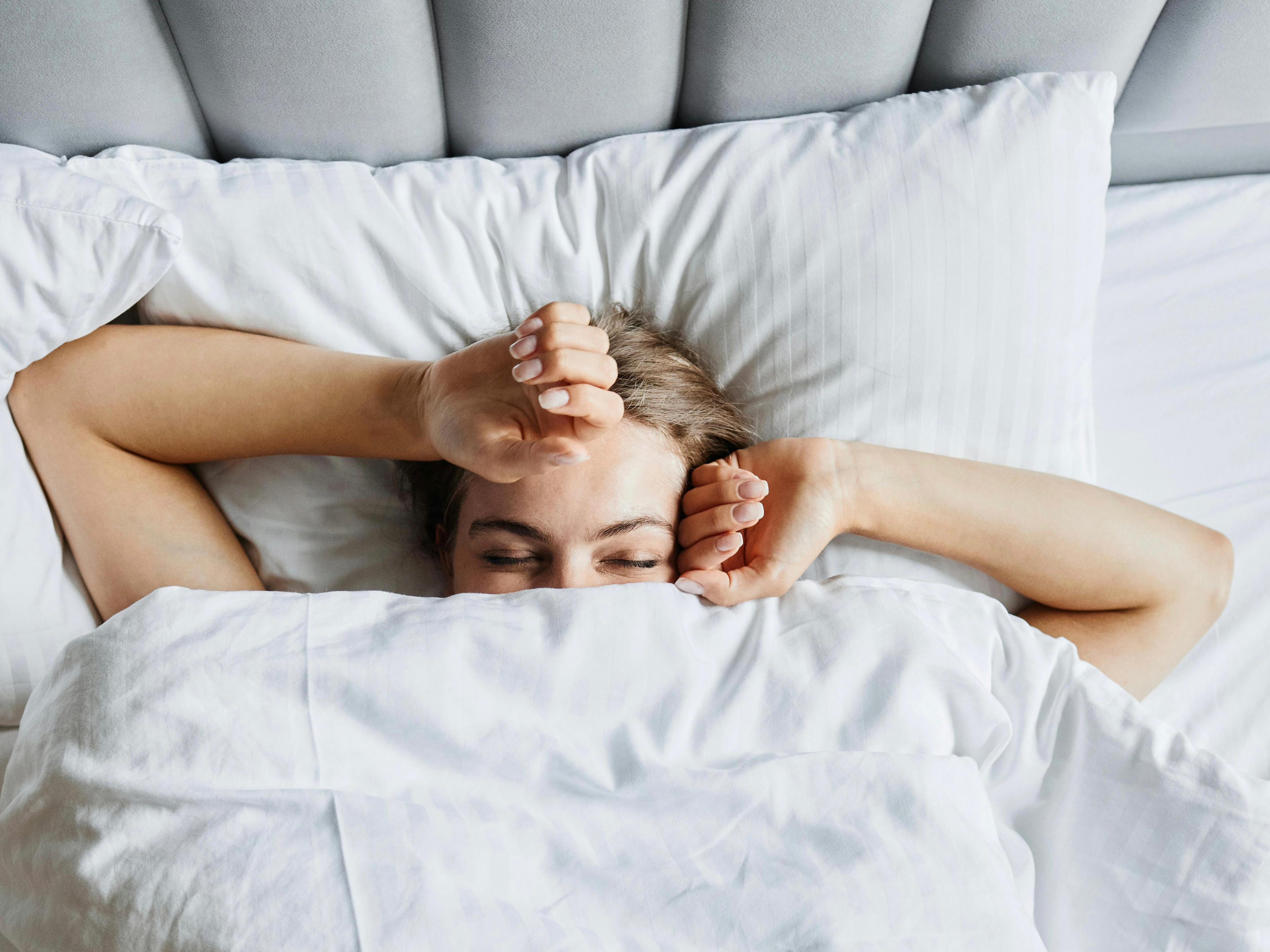 Wow! Tidur Tanpa Pakaian Ternyata Bikin Pria Lebih Subur hingga Meningkatkan Keintiman   