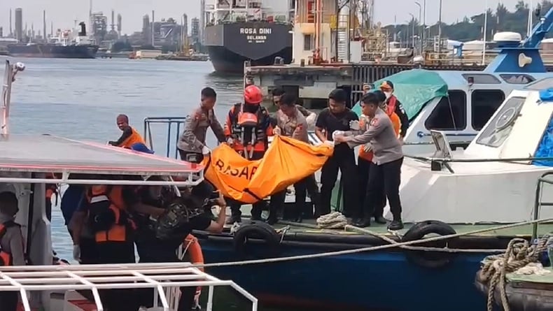 Jenazah ABK KMP Mukhlisa Tenggelam di Teluk Balikpapan Ditemukan pada Kedalaman 12 Meter