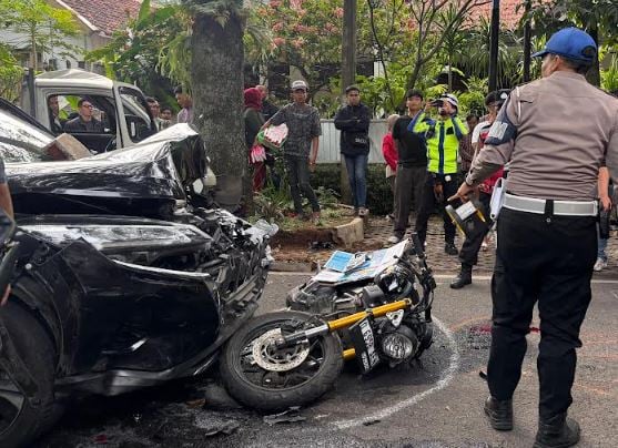 Kronologi Kecelakaan Beruntun 4 Mobil dan 2 Motor Tewaskan Siswa SMA 5 Bandung