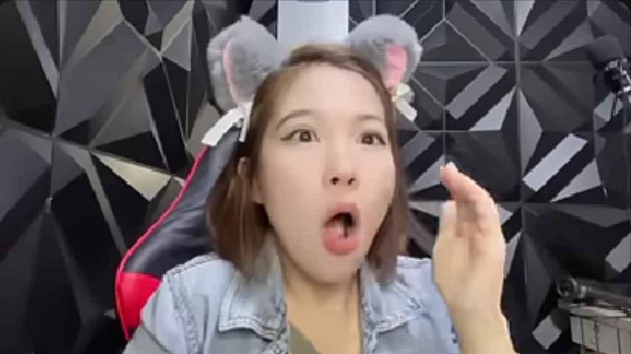 Syok dan Melotot, Ini Ciri Khas Reaksi YouTuber Metta Karuna!